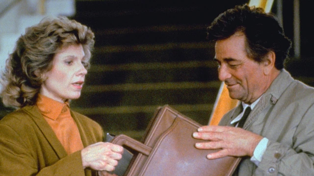 3 - Seksiä, komisario Columbo!