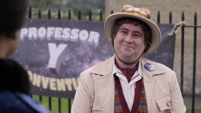 4 - Professor Y