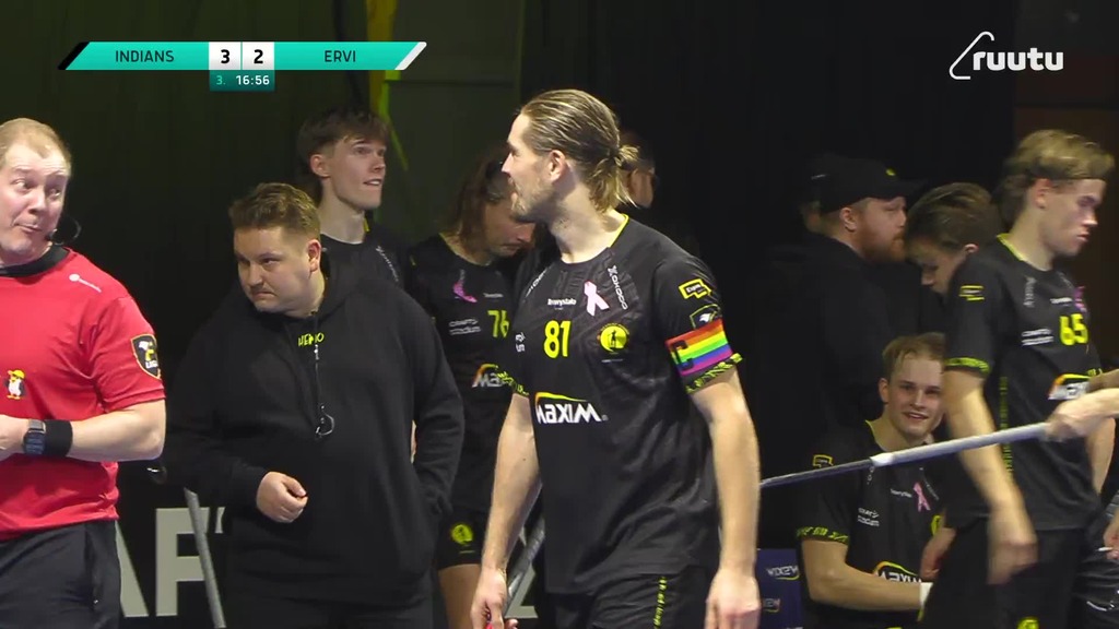 Punainen kortti! Otto Lehkosuo lähetetään suihkuun