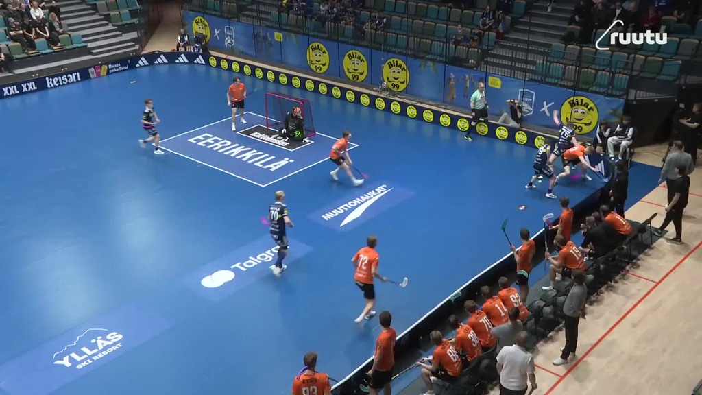 Eka paikka - eka maali! Hyvärisen napakka one-timer avaa illan maalihanat