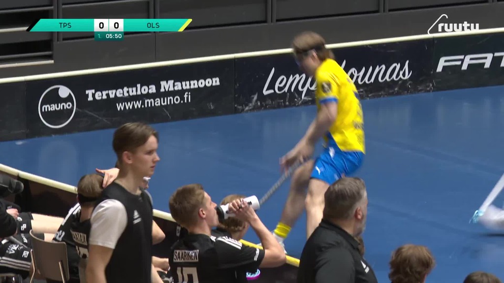 On sulava kuvio! OLS leipoo maltilla todellisen taitomaalin