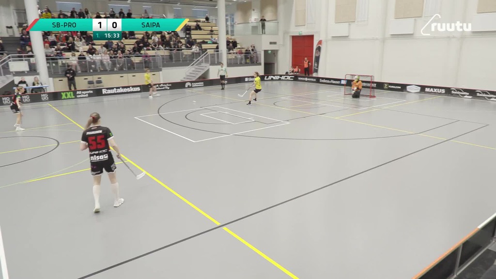 Mussalo marssii maalintekoon vapaata laitaa pitkin!