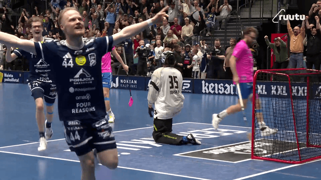 Mikko Laakso naulaa! Näätäluola repeää melkein liitoksistaan