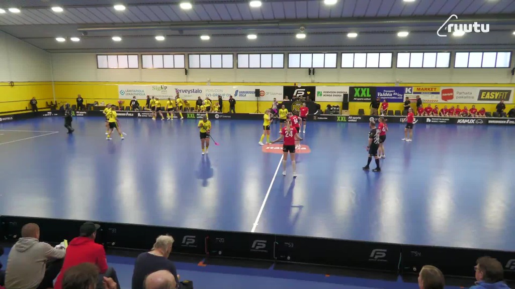 Rystylämärillä yläpesään! Porvoossa kiihkeää taistoa liigapaikasta