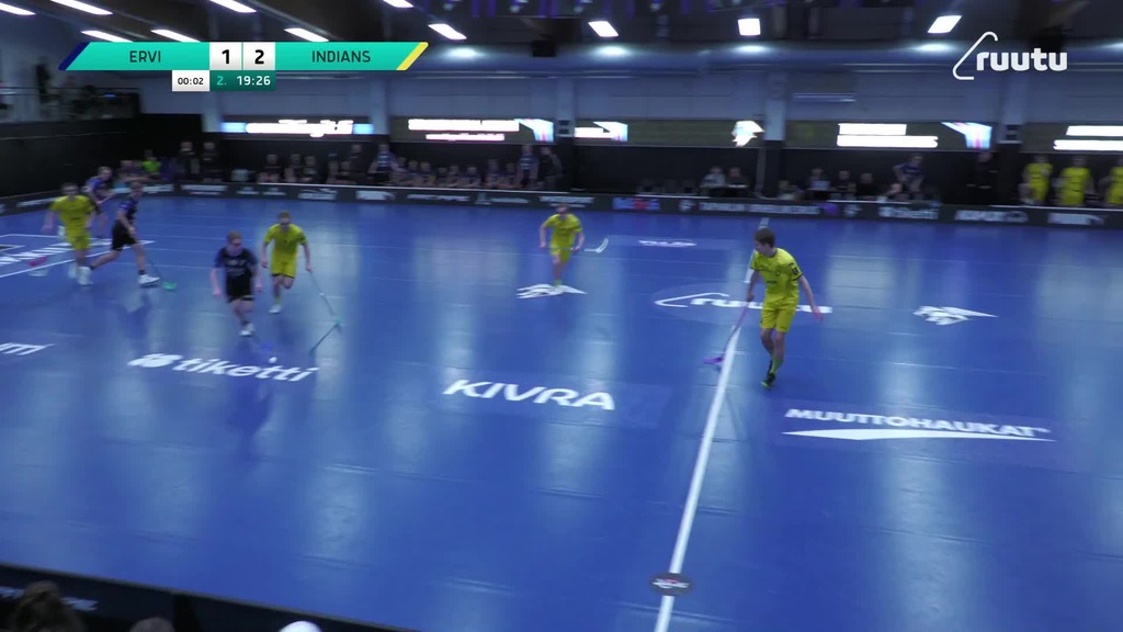 Tiittala herättää Mosahallin pukukoppimaalilla!