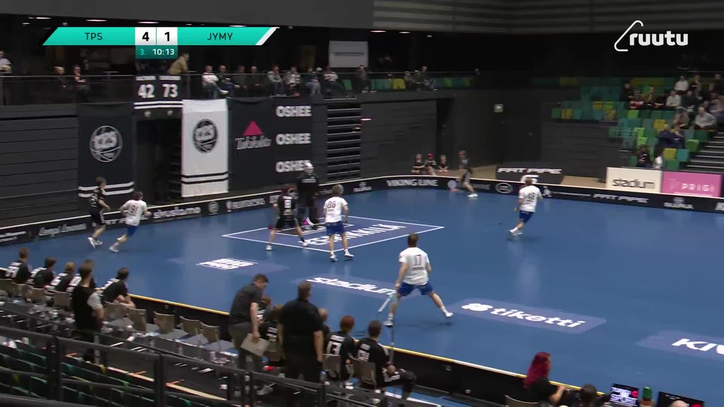 Hupsista! Haataja ja Koskinen hämmästelevät tekemäänsä omaa maalia